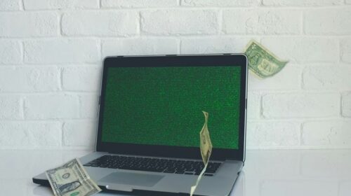 How to Monetize Your Skills, Knowledge & Talents Online. Turn your talent into profit. How to earn money by selling your knowledge online.
